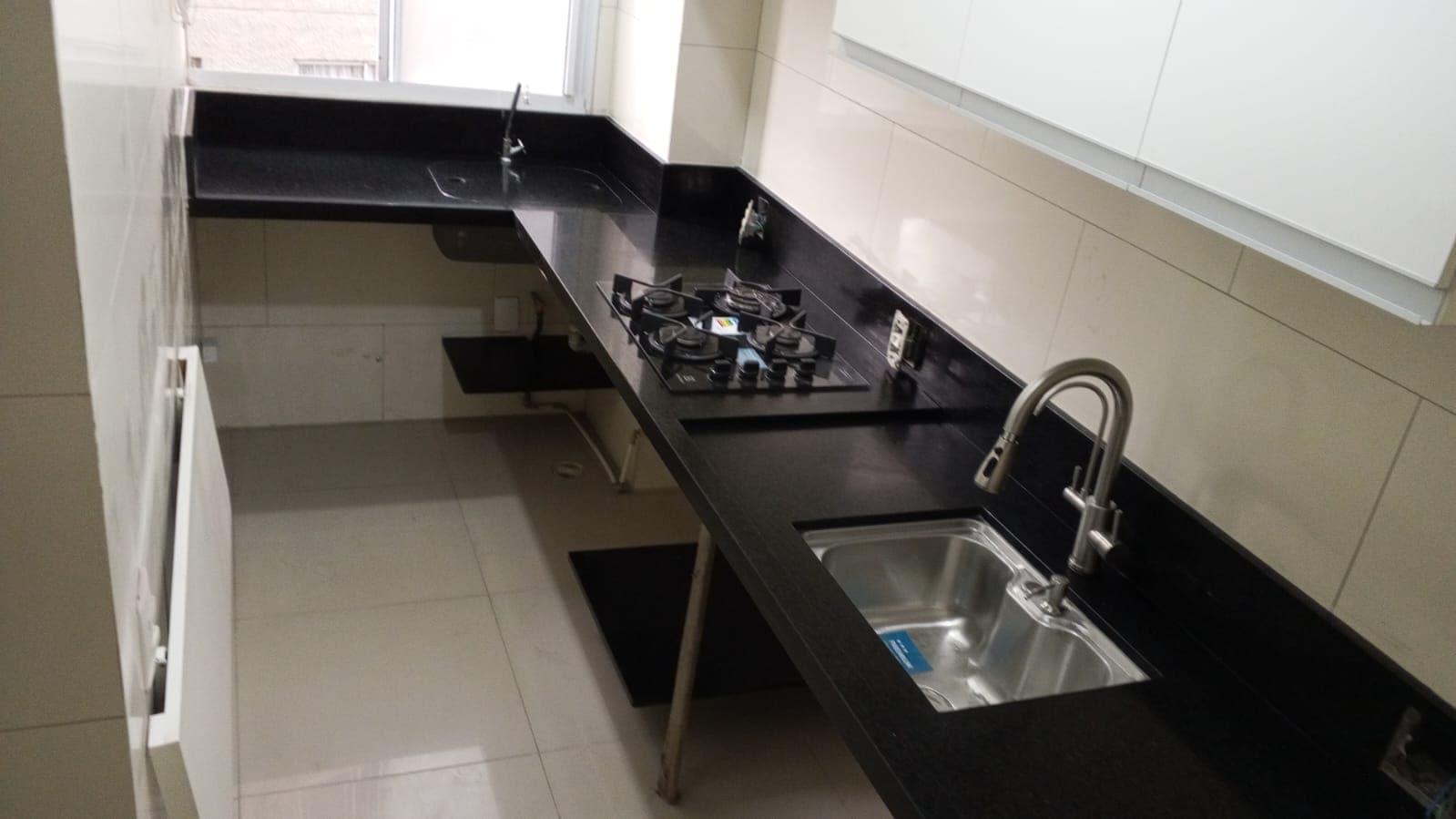 Bancada de cozinha Granito preto São Gabriel.